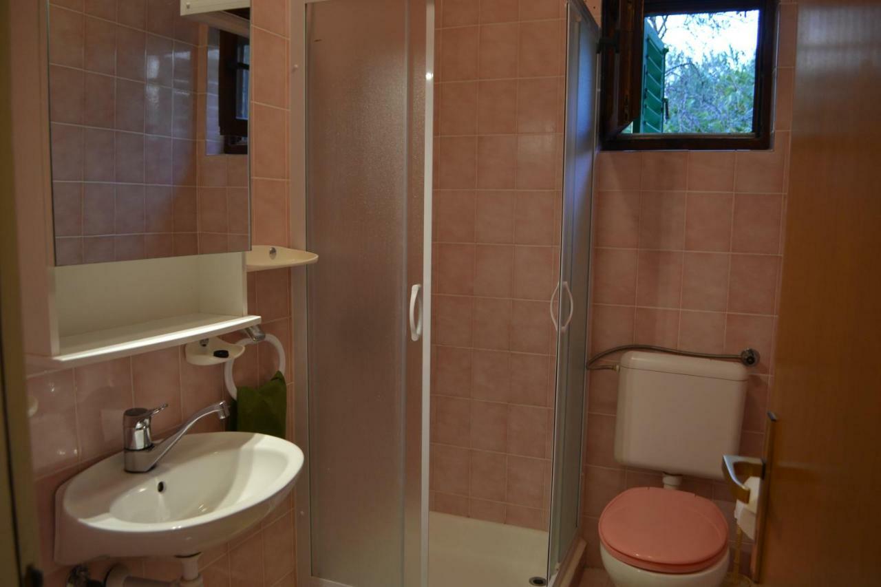House Niva Apartment Supetarska Draga Exterior photo